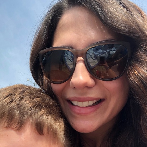 Meet your Posher, Ashleigh - Picture 1 of 1